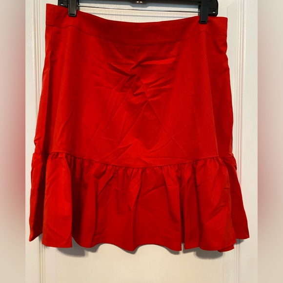 NEW RED 2 PIECE CROP AND SKIRT SET - Picture 5 of 9